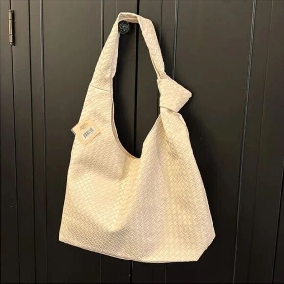 Ulta Beauty Elegant Cream Women's Tote Bag - Picture 1 of 4